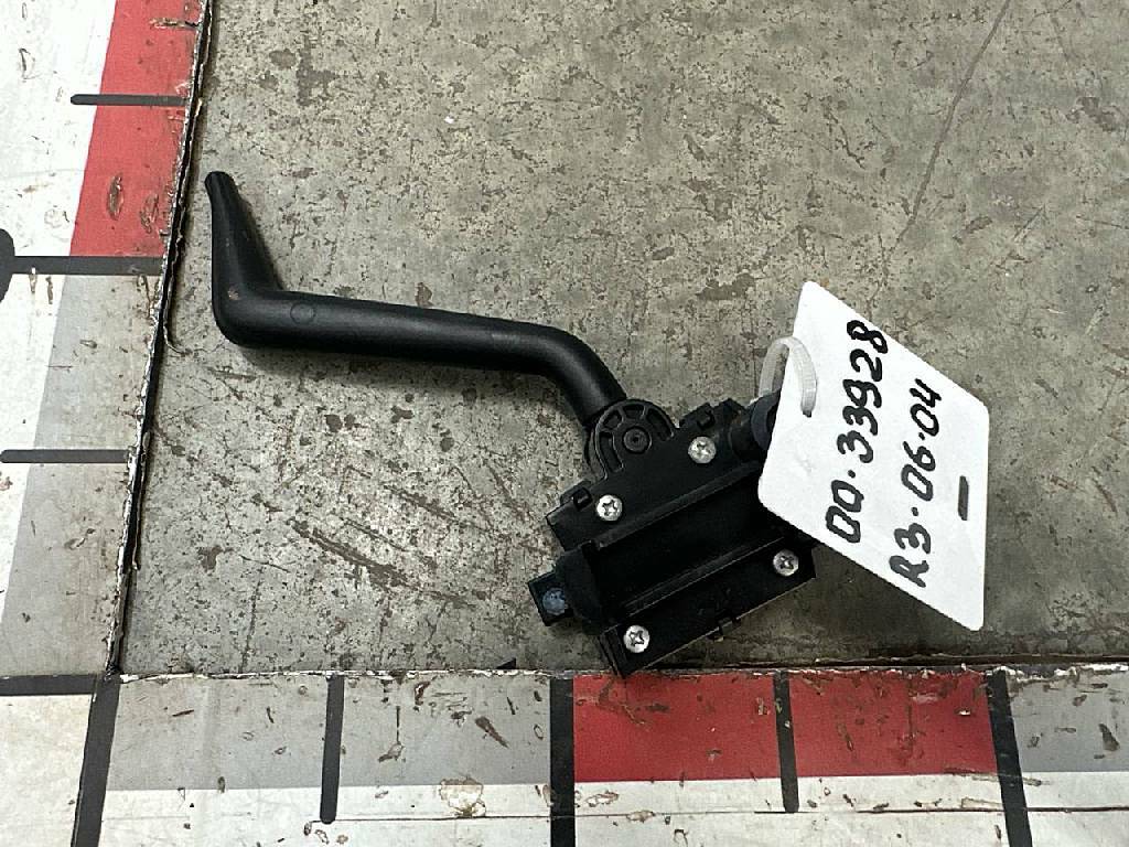 Переключатель ретарды подрулевой б/у