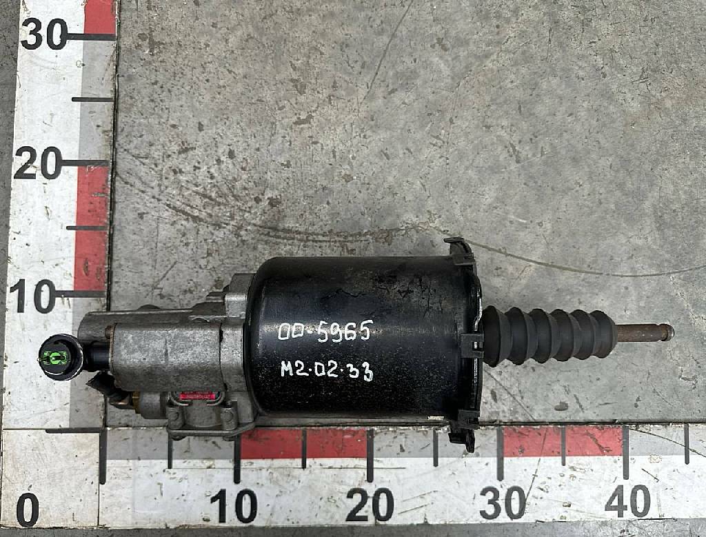 Пневмогидроусилитель сцепления б/у