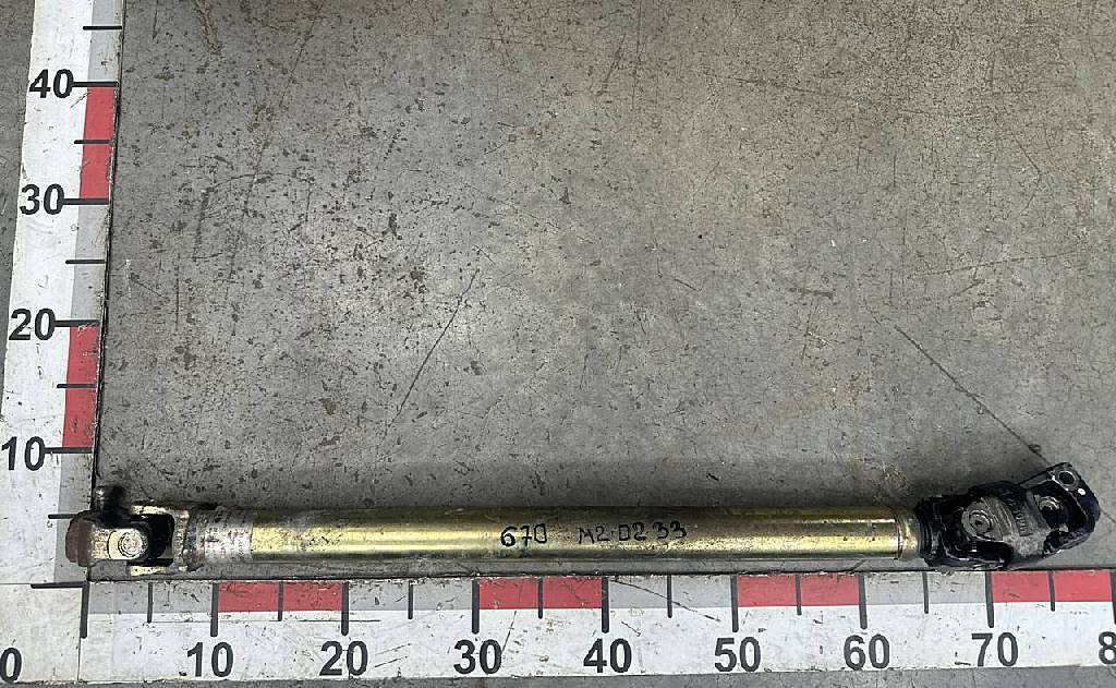 Вал рулевой б/у