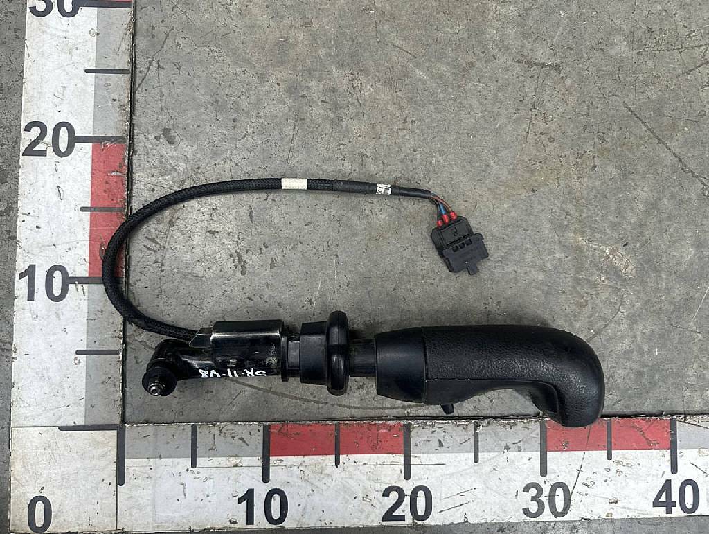 Рычаг коробки передач б/у