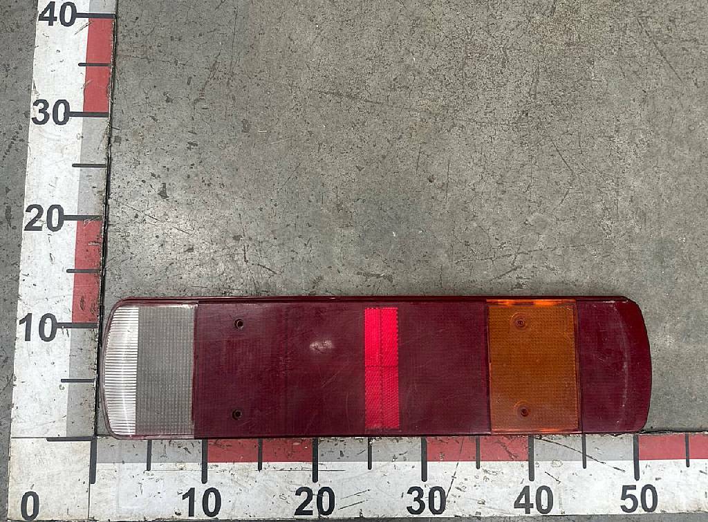 Стекло заднего фонаря б/у