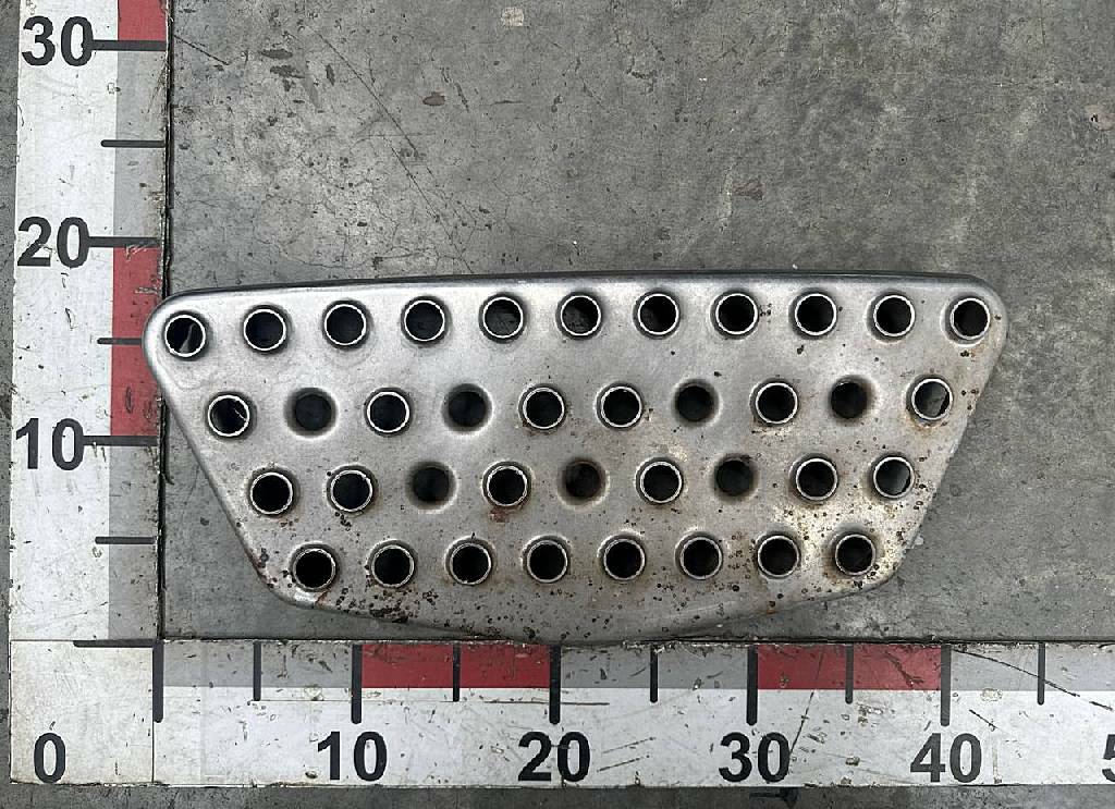 Ступенька корпуса ступеней б/у