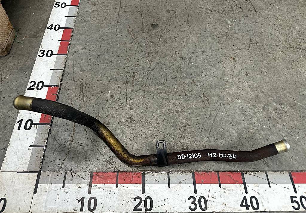 Трубка сапуна б/у