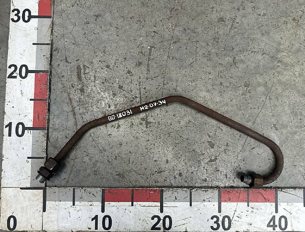 Трубка турбины подающая D2066 б/у