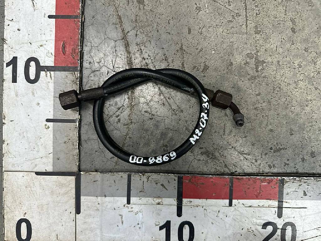 Шланг насоса подъема кабины б/у