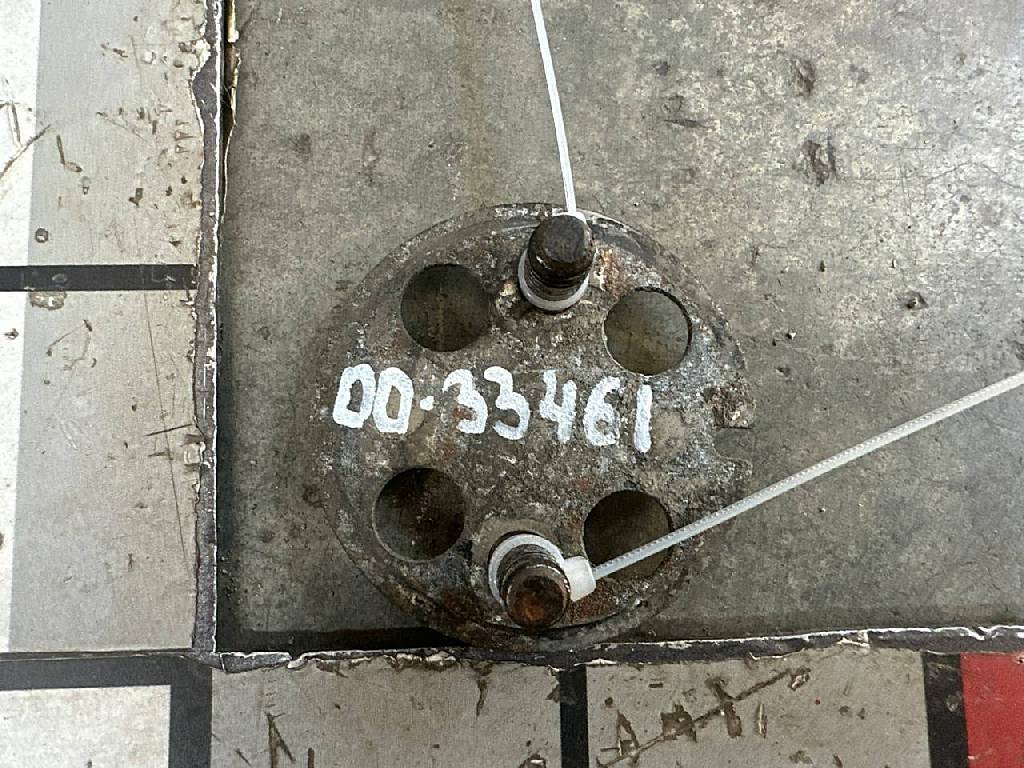 Шайба радиатора б/у