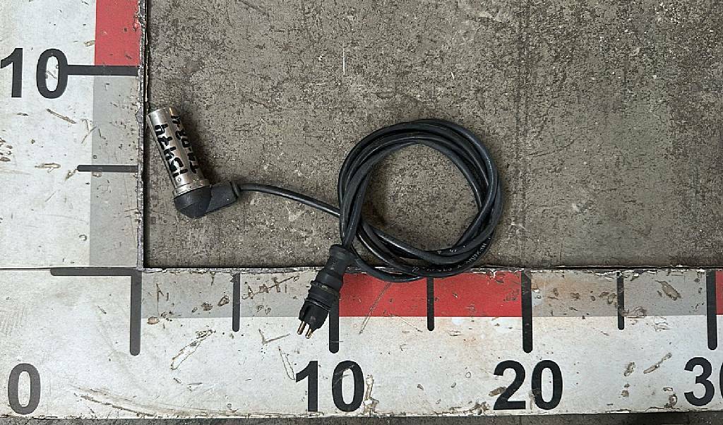 Датчик системы abs б/у