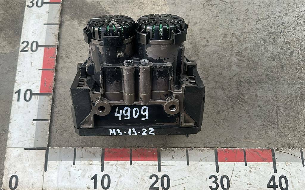 Модулятор системы ebs задний б/у