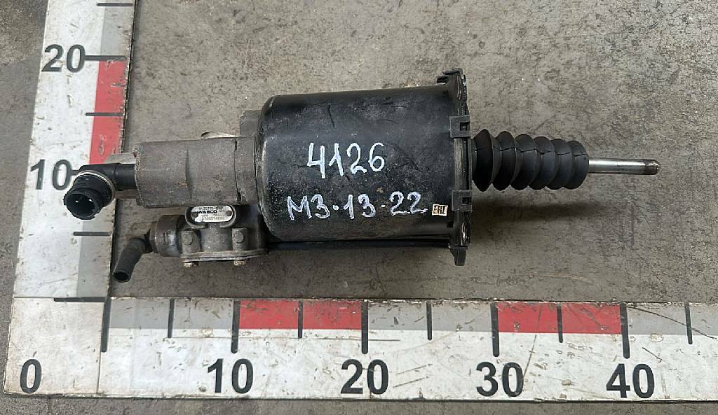 Пневмогидроусилитель сцепления б/у