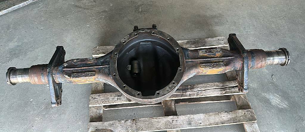 Корпус заднего моста HY-1350 б/у