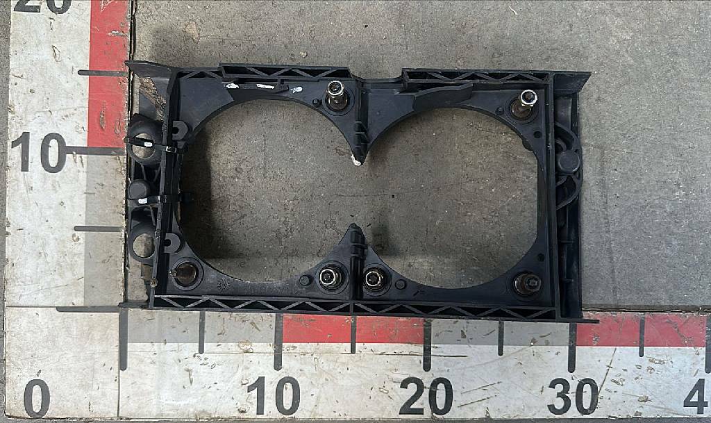 Корпус правой противотуманной фары б/у