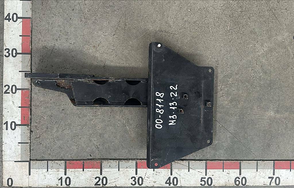 Кронштейн насоса мочевины б/у