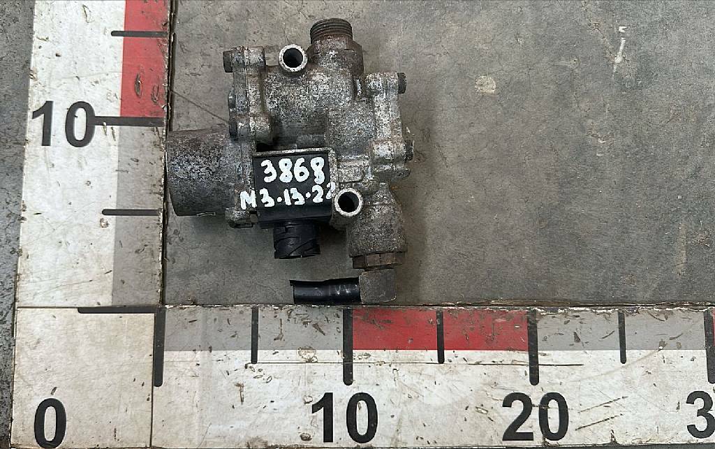 Клапан системы abs б/у