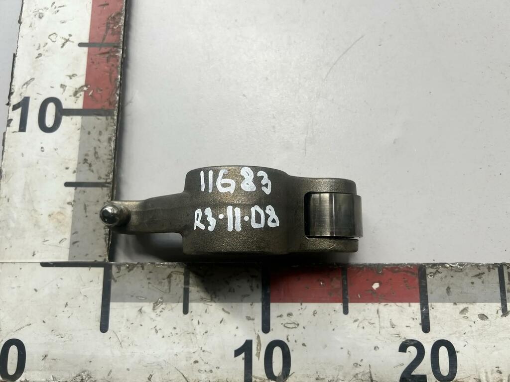 Коромысло форсунки D13A б/у