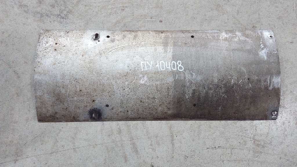 Накладка глушителя б/у