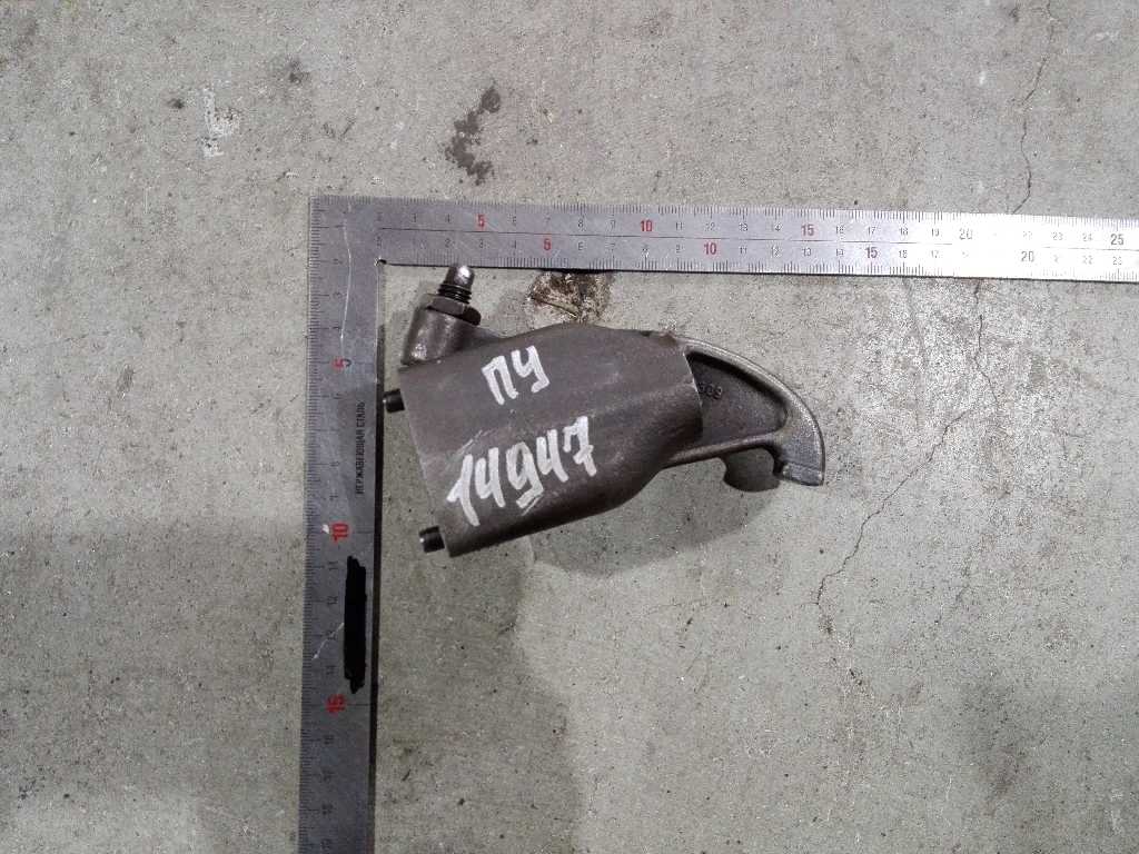 Коромысло впускного клапана DSC1410 б/у