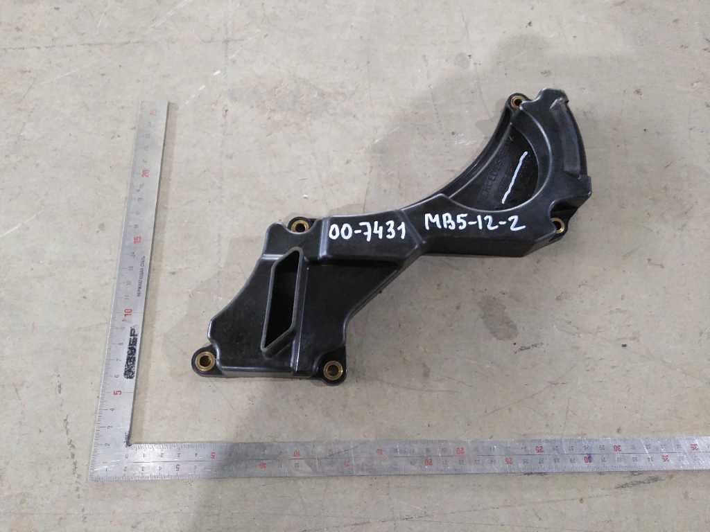 Крышка кожуха маховика OM457 б/у