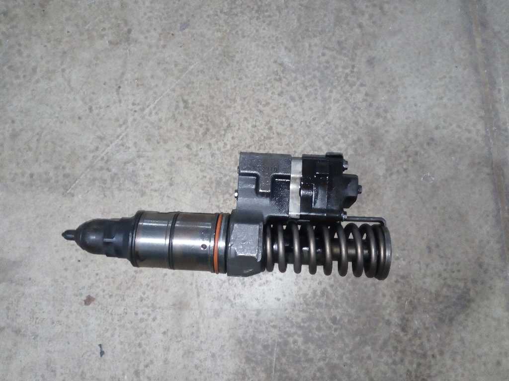 Форсунка топливная DD14 egr б/у