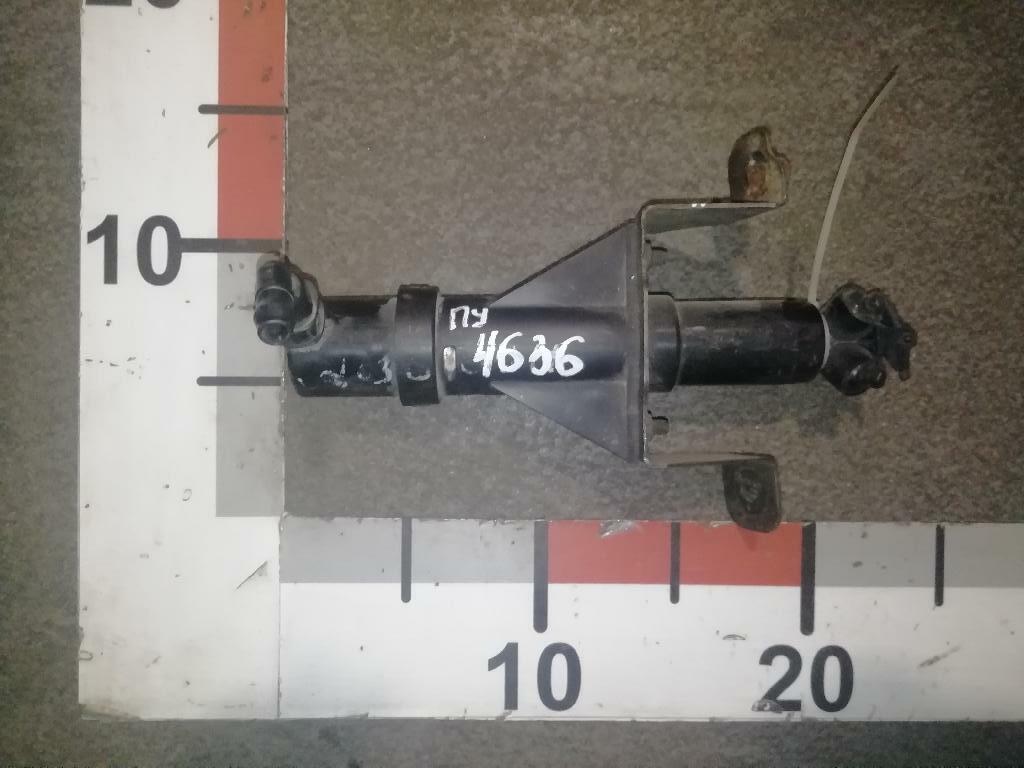 Форсунка омывателя фар б/у